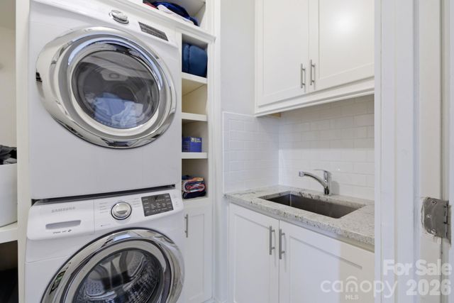 3404 Cosby Place, Charlotte, NC 28205