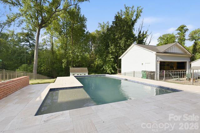 3404 Cosby Place, Charlotte, NC 28205