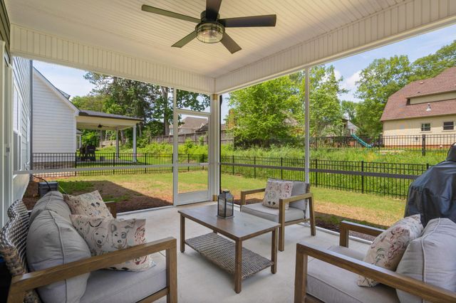 8097 Slugger Way, Chattanooga, TN 37421