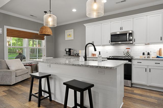 8097 Slugger Way, Chattanooga, TN 37421