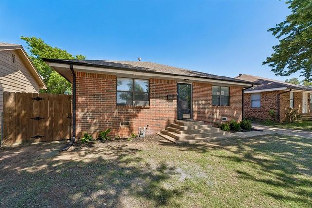 422 Chartrand Avenue, Edmond, OK 73034