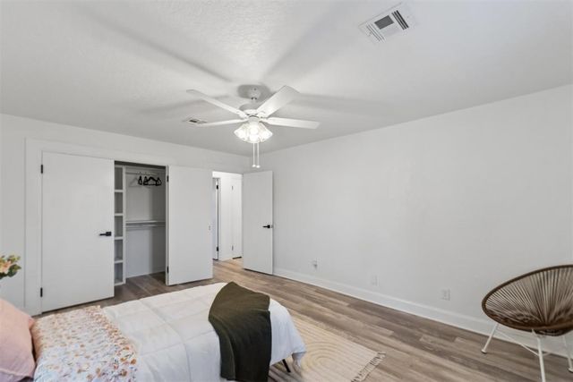 422 Chartrand Avenue, Edmond, OK 73034