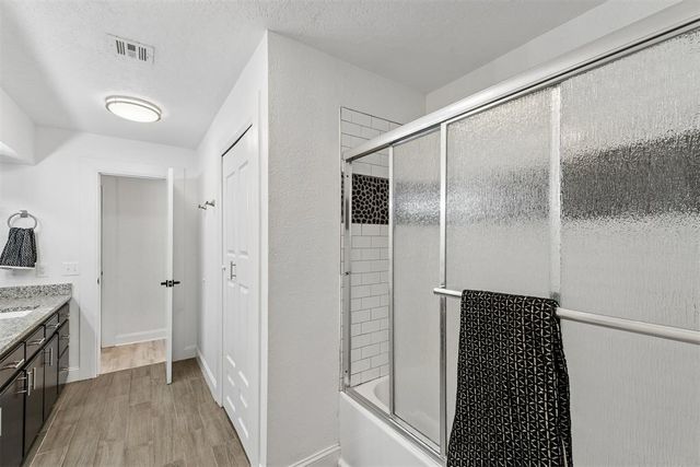 422 Chartrand Avenue, Edmond, OK 73034