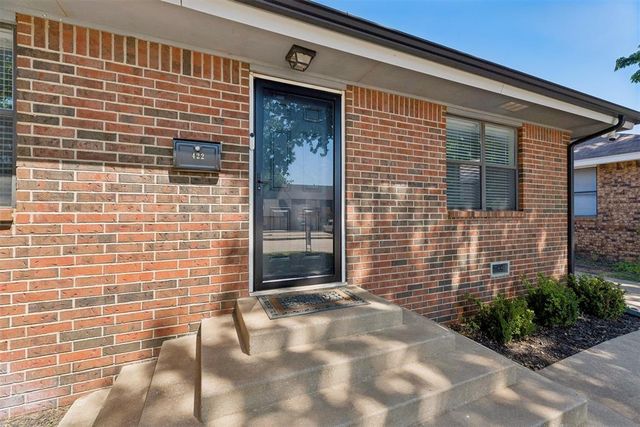 422 Chartrand Avenue, Edmond, OK 73034