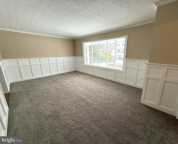 15 MANOR DRIVE, Mechanicsburg, PA 17055