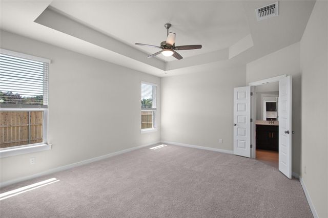 312 West Faulkner ST, Liberty Hill, TX 78642
