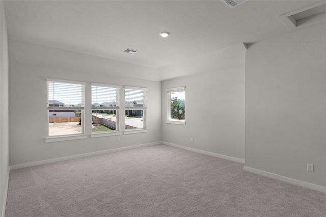 312 West Faulkner ST, Liberty Hill, TX 78642