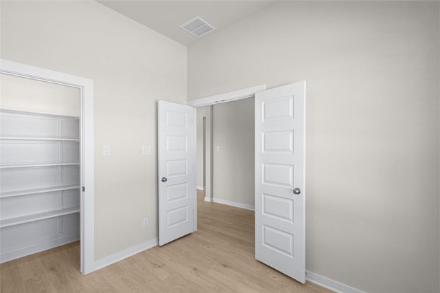 312 West Faulkner ST, Liberty Hill, TX 78642