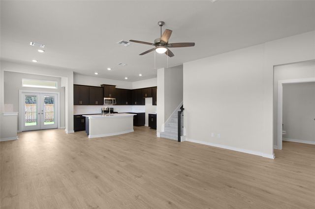 312 West Faulkner ST, Liberty Hill, TX 78642