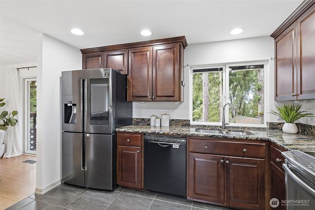 927 217th Street SW, Bothell, WA 98021