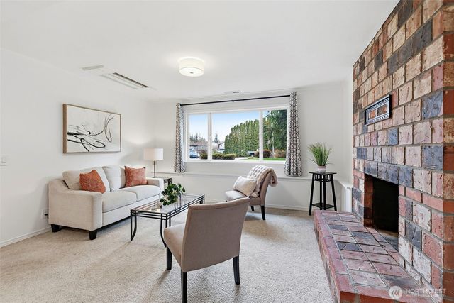 927 217th Street SW, Bothell, WA 98021