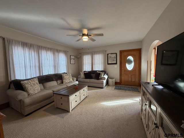 612 W 2nd Street, Wilber, NE 68465