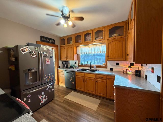 612 W 2nd Street, Wilber, NE 68465