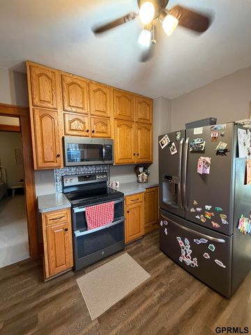 612 W 2nd Street, Wilber, NE 68465