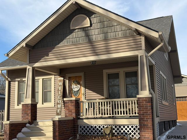 612 W 2nd Street, Wilber, NE 68465