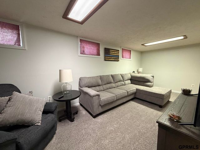 612 W 2nd Street, Wilber, NE 68465