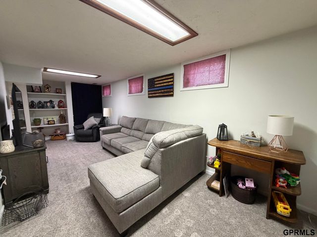 612 W 2nd Street, Wilber, NE 68465