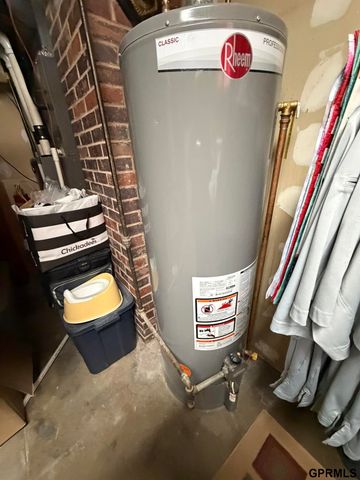 612 W 2nd Street, Wilber, NE 68465