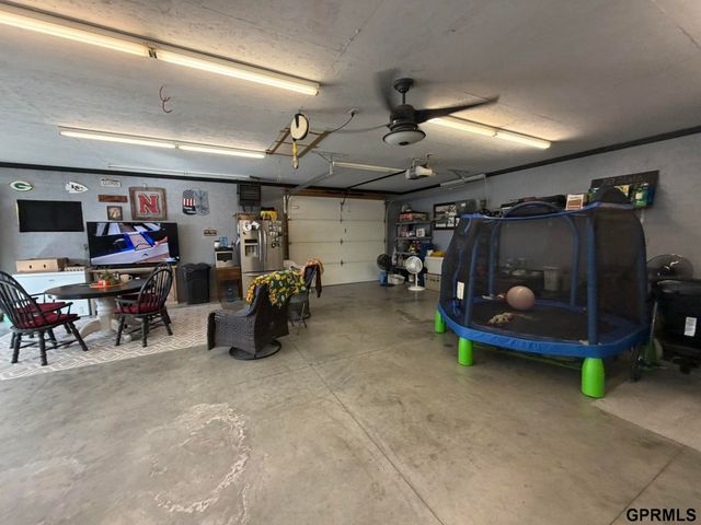 612 W 2nd Street, Wilber, NE 68465