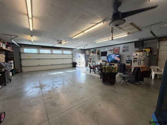 612 W 2nd Street, Wilber, NE 68465