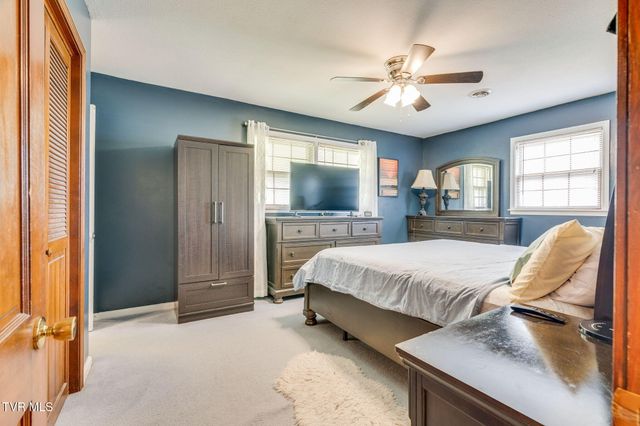 509 Pine Ridge Road, Johnson City, TN 37601