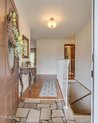 509 Pine Ridge Road, Johnson City, TN 37601