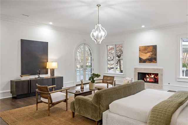 4571 Columns SE Drive, Marietta, GA 30067