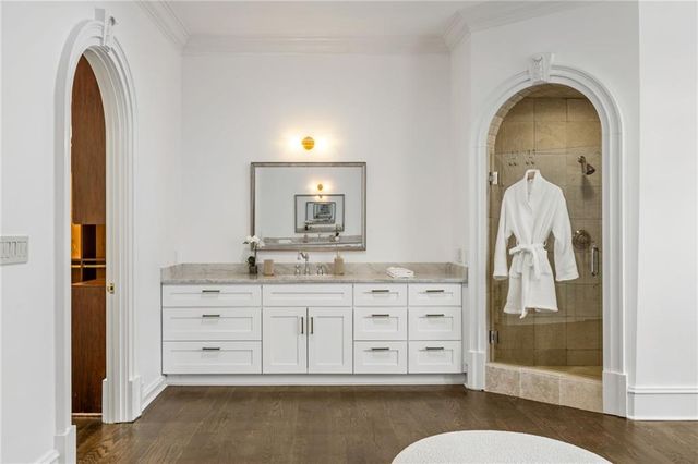 4571 Columns SE Drive, Marietta, GA 30067