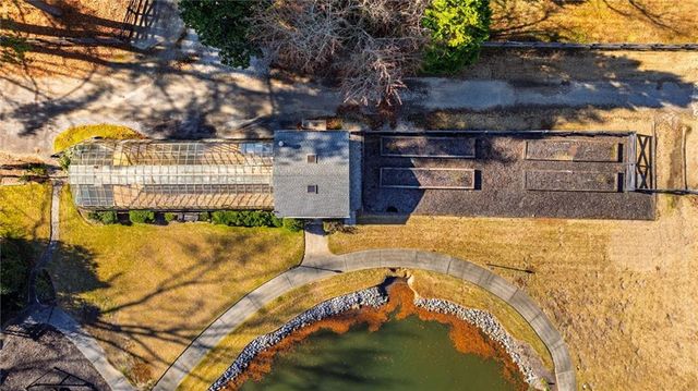 4571 Columns SE Drive, Marietta, GA 30067