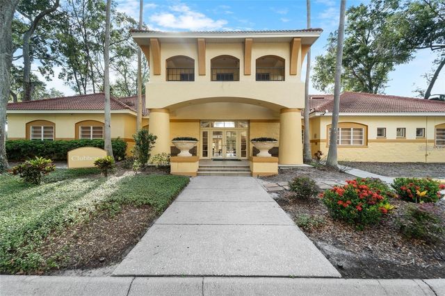 5606 PINNACLE HEIGHTS CIRCLE 306, Tampa, FL 33624