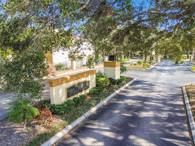 5606 PINNACLE HEIGHTS CIRCLE 306, Tampa, FL 33624