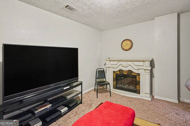 176 Shoreline Way, Hampton, GA 30228