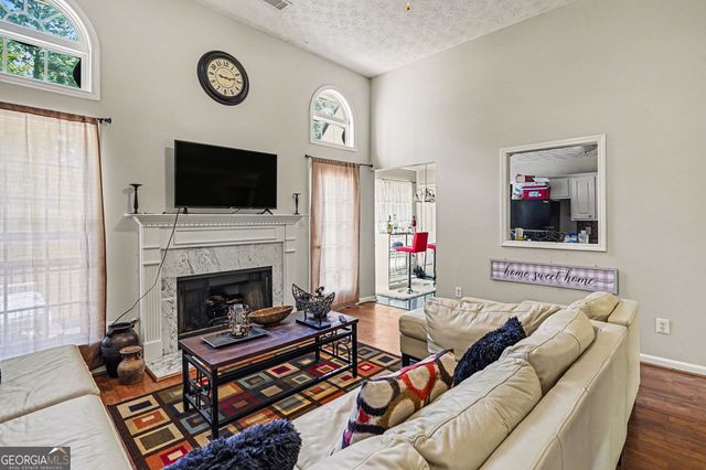 176 Shoreline Way, Hampton, GA 30228