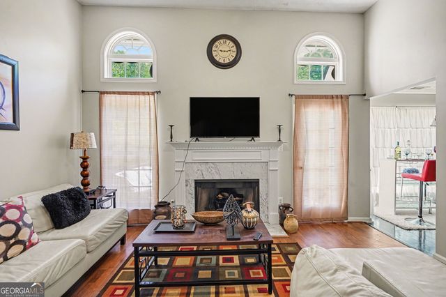 176 Shoreline Way, Hampton, GA 30228