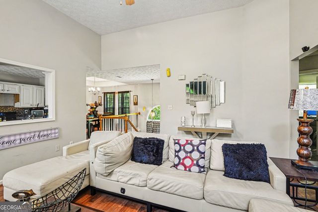 176 Shoreline Way, Hampton, GA 30228