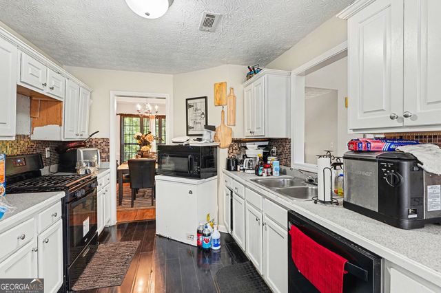 176 Shoreline Way, Hampton, GA 30228