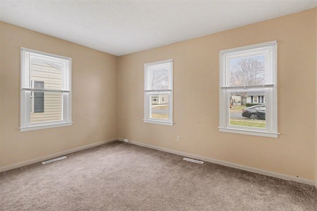 91 N Cedar Avenue, Battle Creek, MI 49037