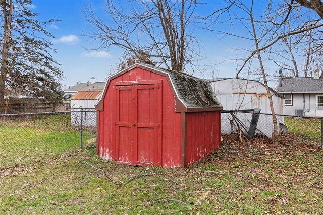 91 N Cedar Avenue, Battle Creek, MI 49037