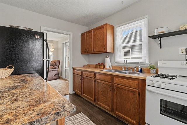 91 N Cedar Avenue, Battle Creek, MI 49037