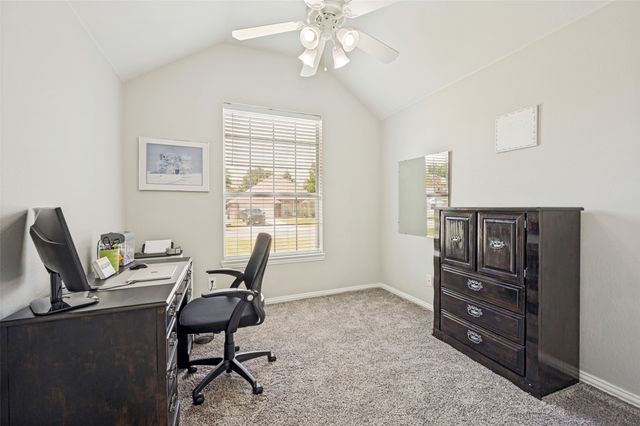 206 Ridge View Court, Decatur, TX 76234