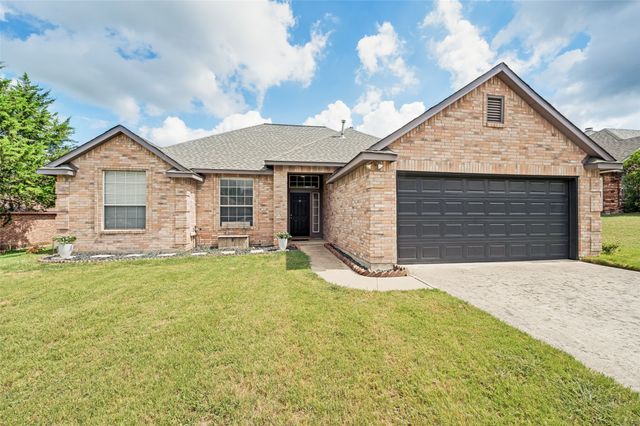 206 Ridge View Court, Decatur, TX 76234