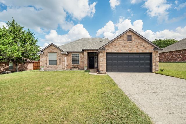 206 Ridge View Court, Decatur, TX 76234