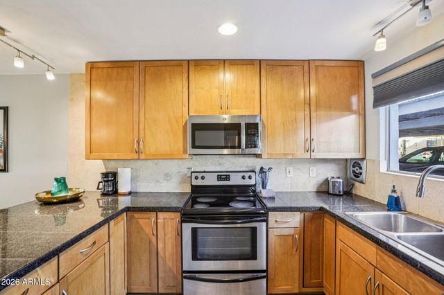 6936 E 4TH Street 8, Scottsdale, AZ 85251