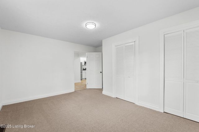 5106 Laughlin Ave, Louisville, KY 40214