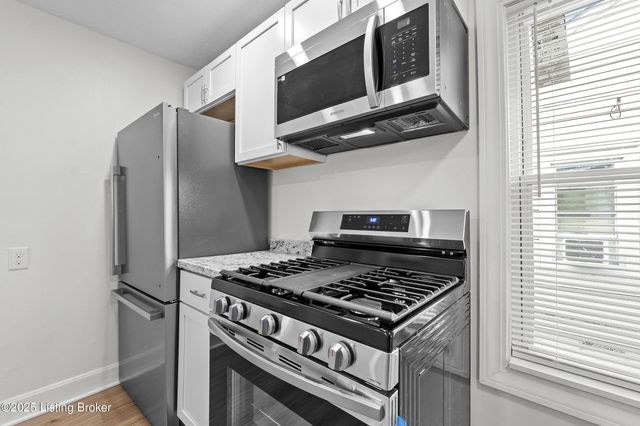 5106 Laughlin Ave, Louisville, KY 40214