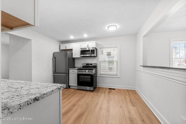 5106 Laughlin Ave, Louisville, KY 40214