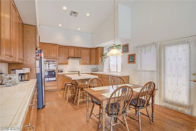 2530 Los Coches Circle, Henderson, NV 89074