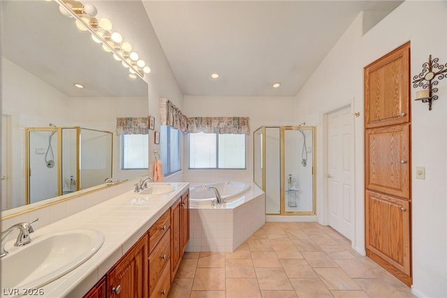 2530 Los Coches Circle, Henderson, NV 89074