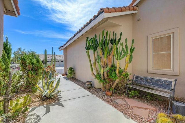 2530 Los Coches Circle, Henderson, NV 89074