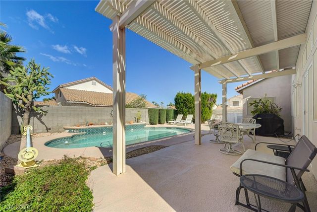 2530 Los Coches Circle, Henderson, NV 89074